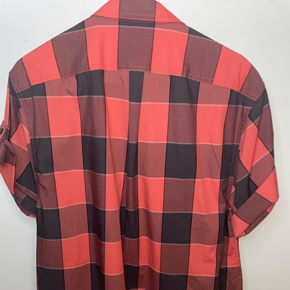BURBERRY Checkered Short Sleeve Button Up - Picture 2 of 3